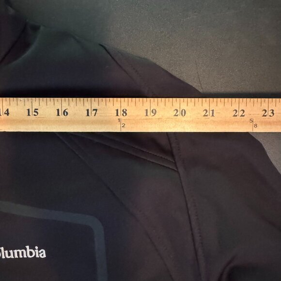 Columbia Men's Black Softshell Omni-Shield Wind-Blocker Jacket, Size XL EUC - Picture 6 of 8